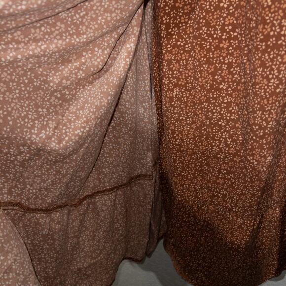 New Vetta Brown Blossom Print The Flutter Sleeve Wrap Dress Size XS - Picture 10 of 11